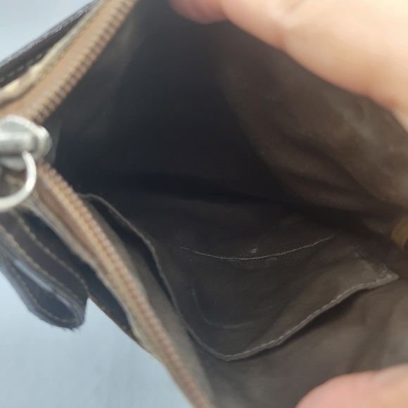 Coach sling bag with wallet - Picture 11 of 13